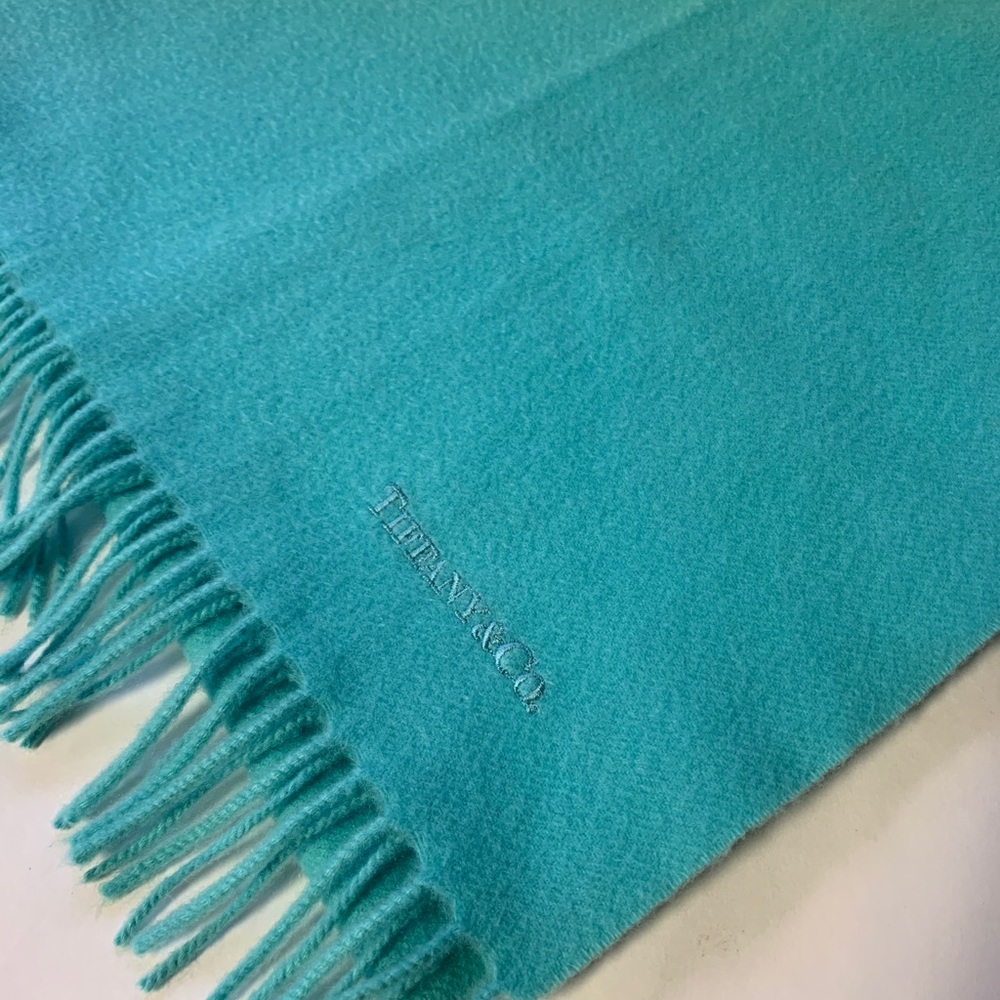 Tiffany & Co. 100% Cashmere Scarf